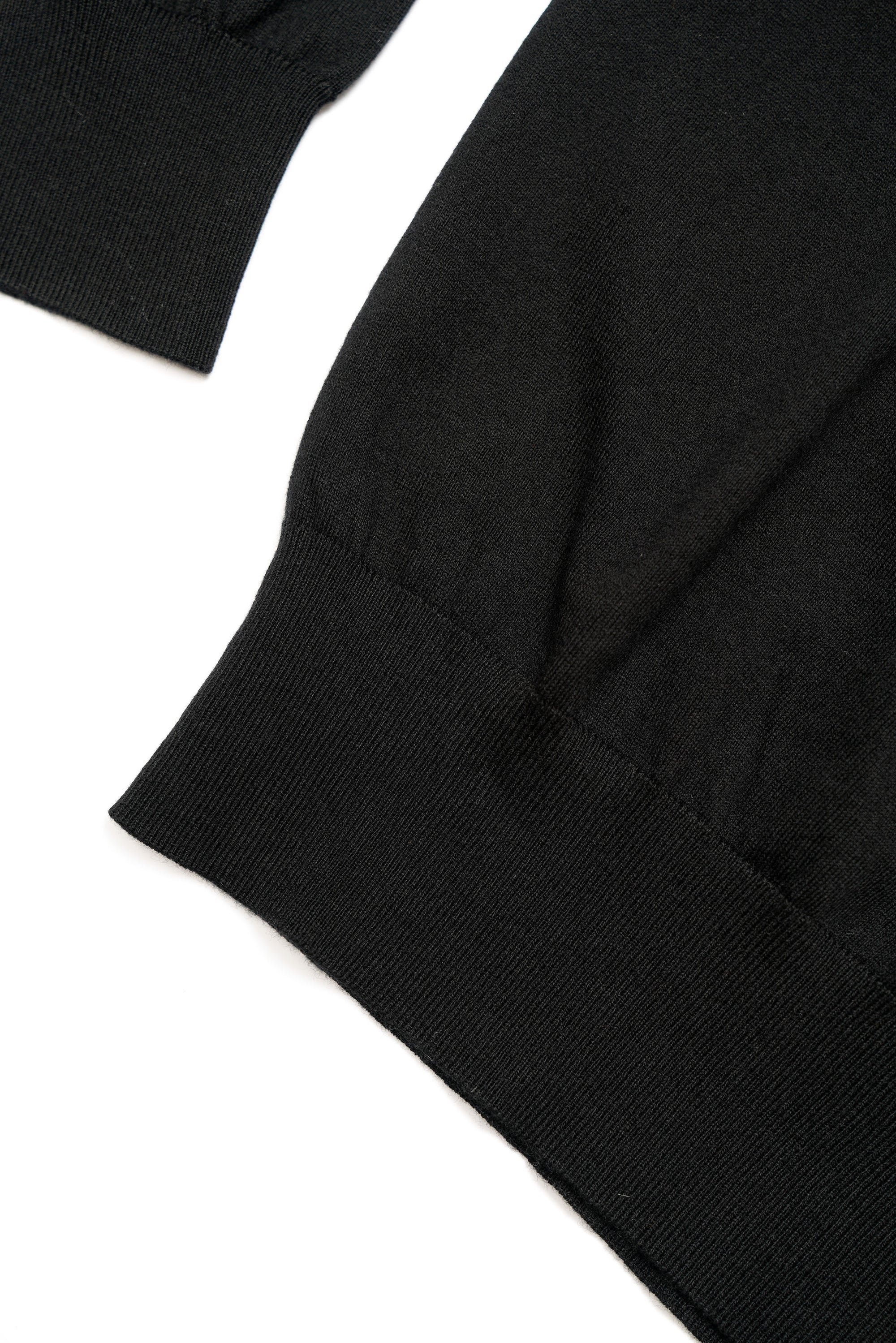 Black Long Sleeve Crew Neck Jumper