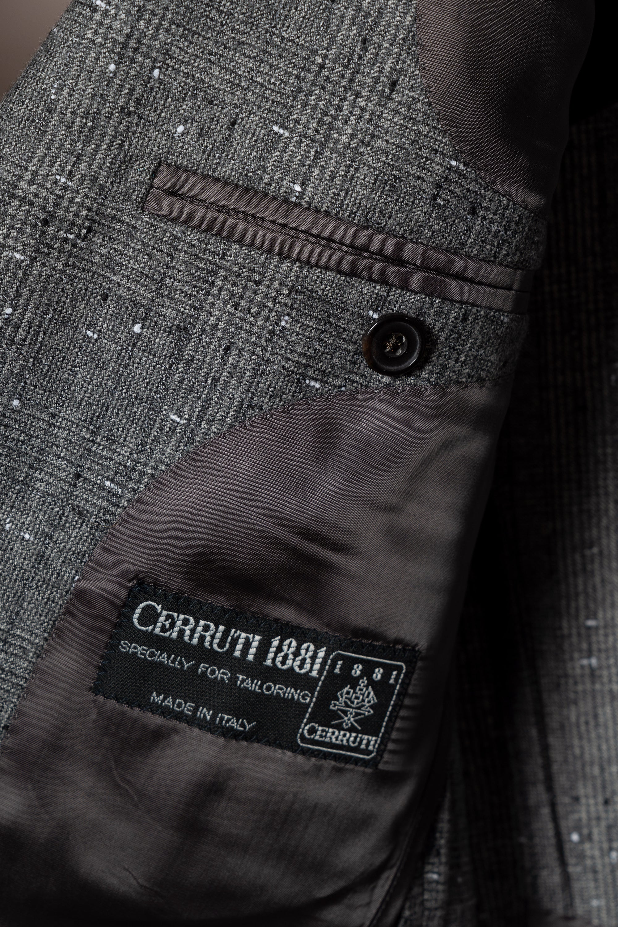 Grey Dotted Glen Check Suit